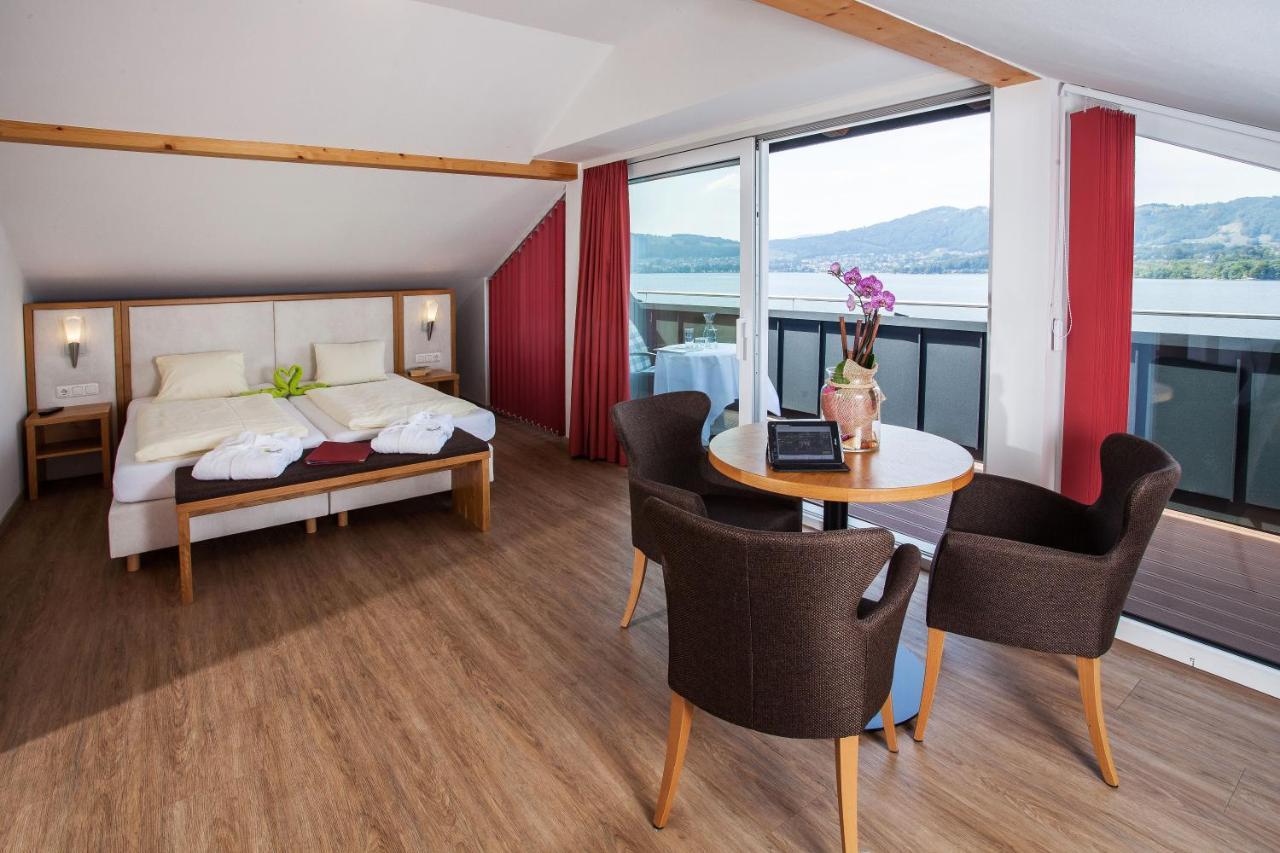 Landhotel Gruenberg Am See グムンデン エクステリア 写真