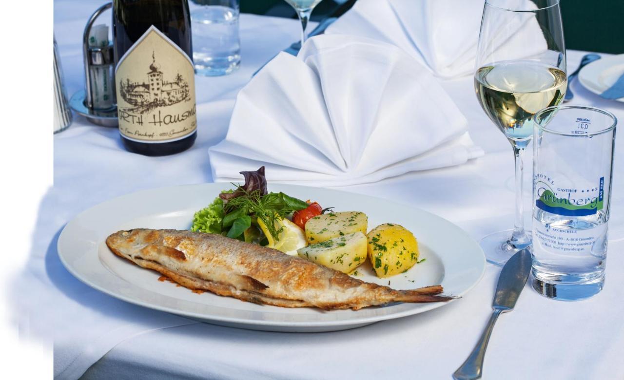 Landhotel Gruenberg Am See グムンデン エクステリア 写真