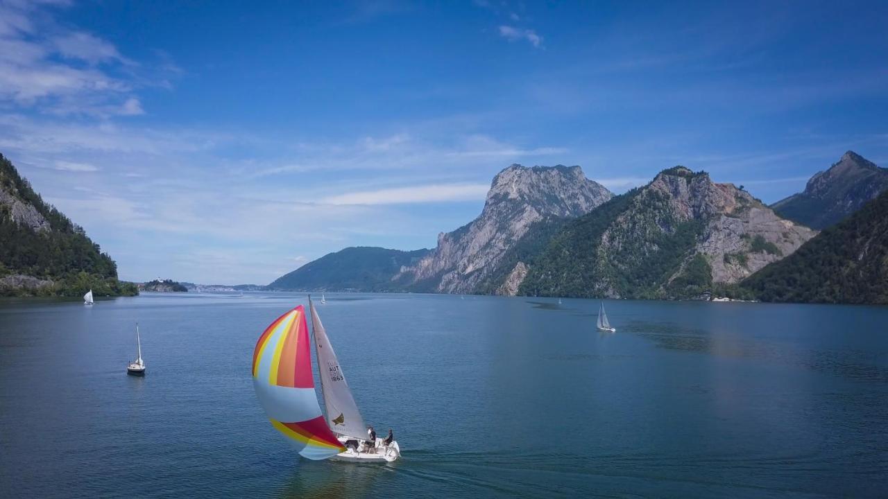 Landhotel Gruenberg Am See グムンデン エクステリア 写真