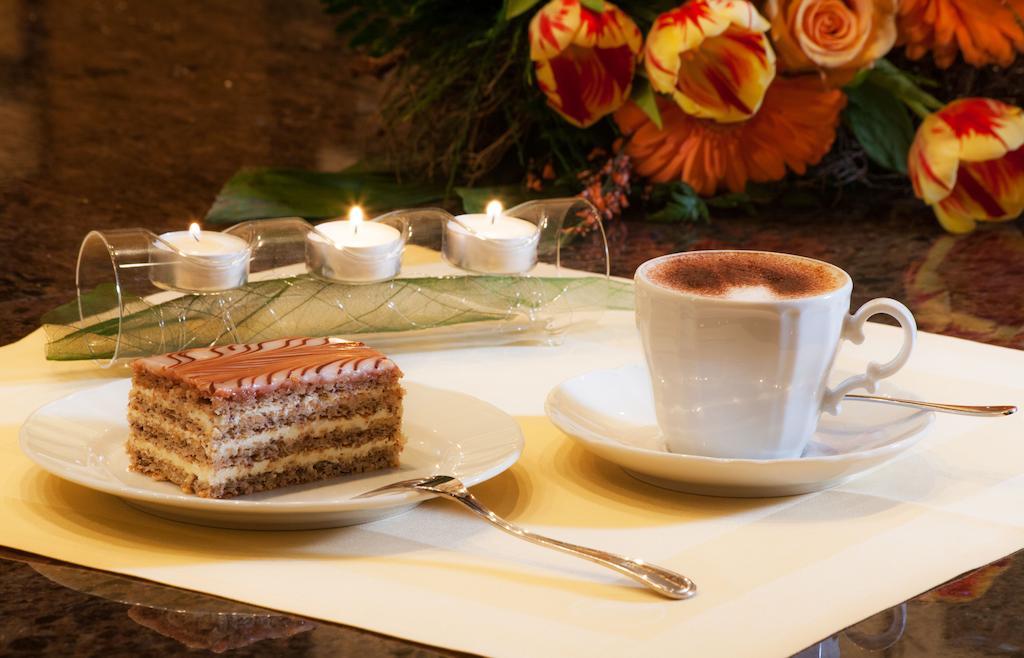 Landhotel Gruenberg Am See グムンデン エクステリア 写真