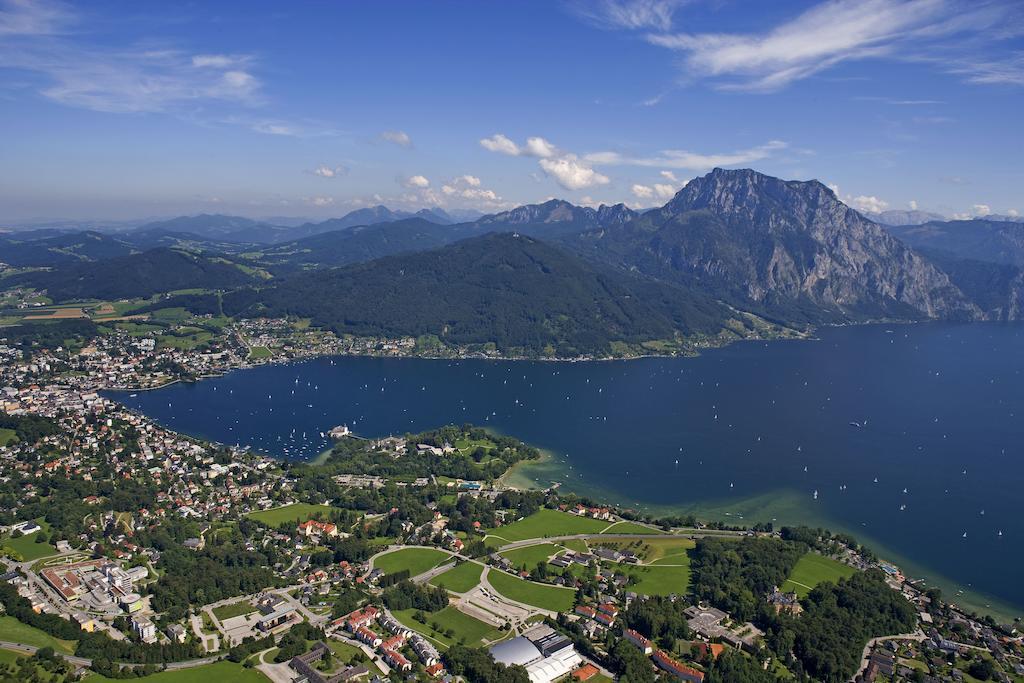 Landhotel Gruenberg Am See グムンデン エクステリア 写真